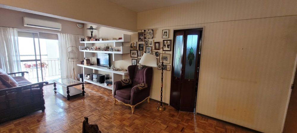 deb23483-94fc-4e41-90ee-2c158dfcdb6f