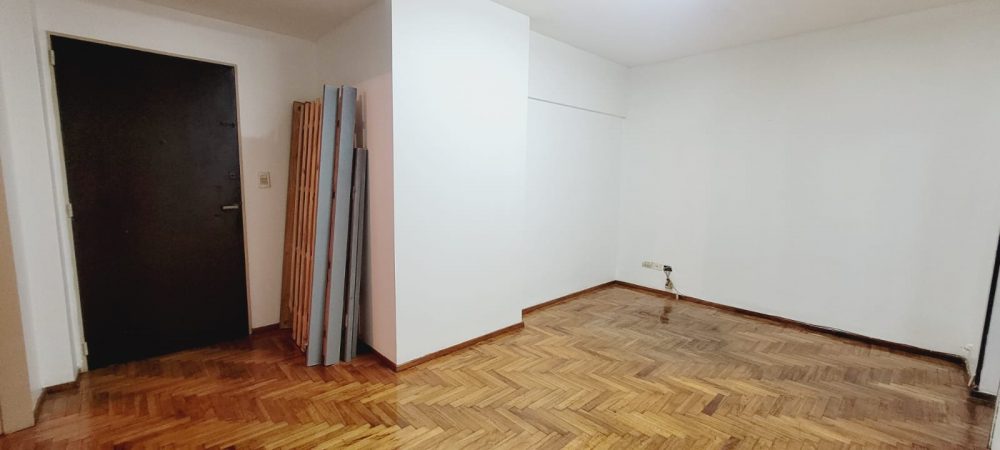 ee13c194-21df-4b97-99e7-75a36ea1820c